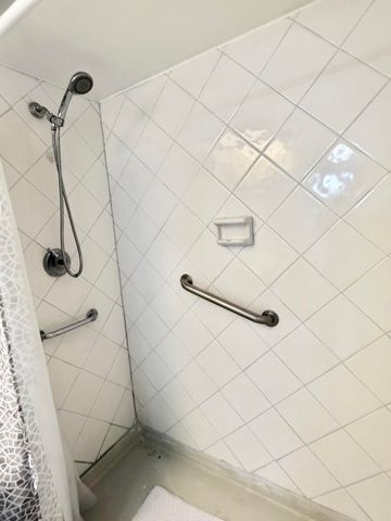 1101 Bahama Bend A1, Coconut Creek, FL 33066