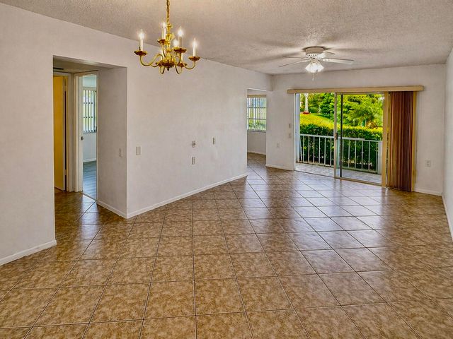 1101 Bahama Bend A1, Coconut Creek, FL 33066