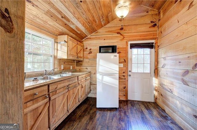 1195 GRADY Road, Rockmart, GA 30153