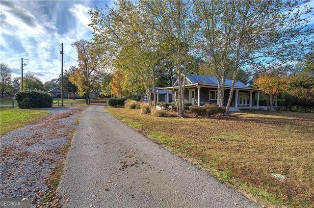 1195 GRADY Road, Rockmart, GA 30153