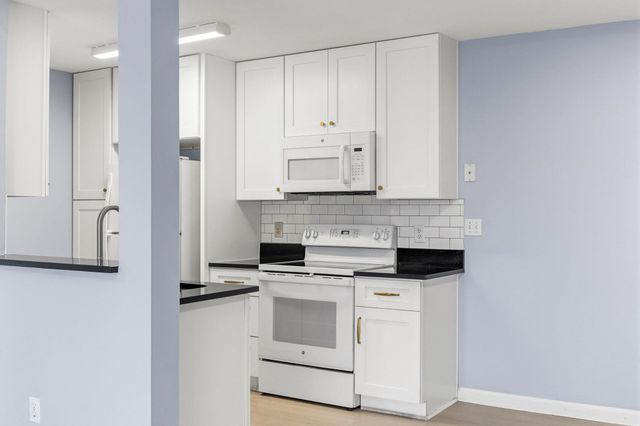 2226 Clearwater Dr Apt B, Surfside Beach, SC 29575