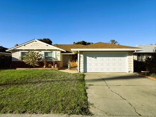 1925 63rd Ave, Sacramento, CA 95822