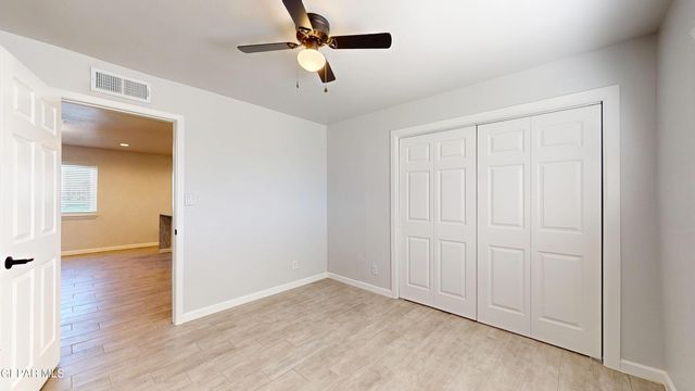 508 Camino De La Rosa Road B, San Elizario, TX 79849