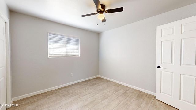 508 Camino De La Rosa Road B, San Elizario, TX 79849