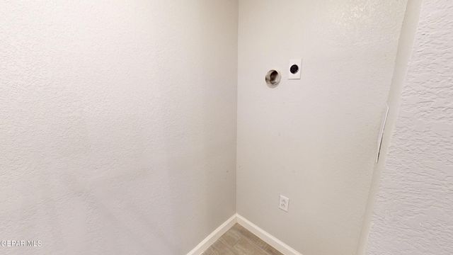 508 Camino De La Rosa Road B, San Elizario, TX 79849