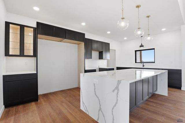 4825 PIKES PEAK CT, Rapid City, SD 57702