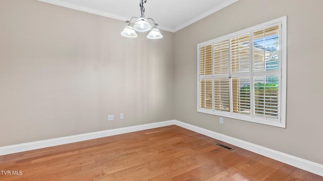 1545 Seven Oaks Drive, Morristown, TN 37814