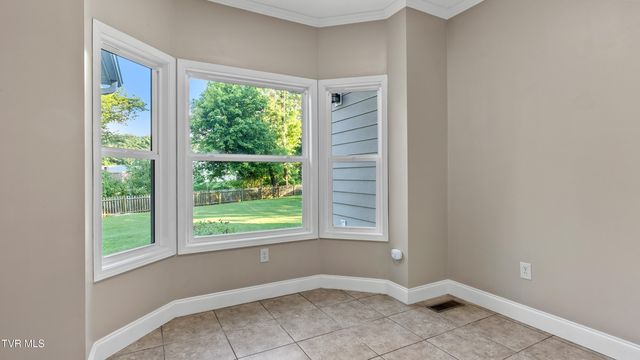1545 Seven Oaks Drive, Morristown, TN 37814