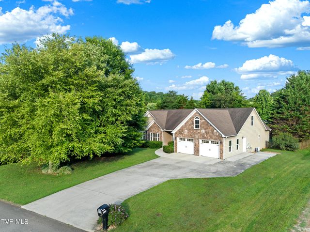1545 Seven Oaks Drive, Morristown, TN 37814