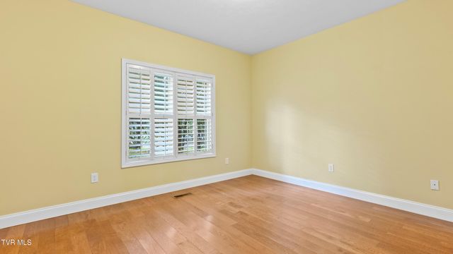 1545 Seven Oaks Drive, Morristown, TN 37814