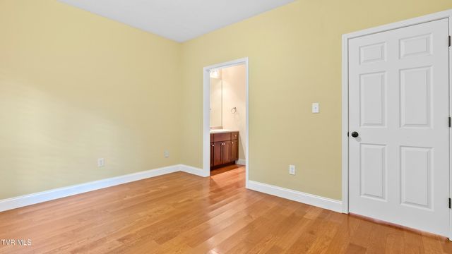 1545 Seven Oaks Drive, Morristown, TN 37814