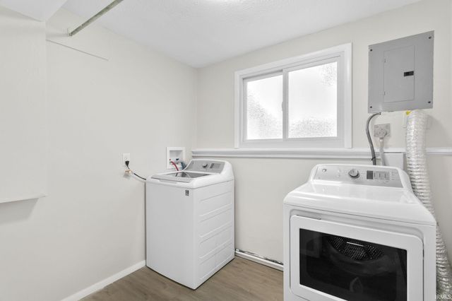 18135 Heatherfield Drive, South Bend, IN 46637