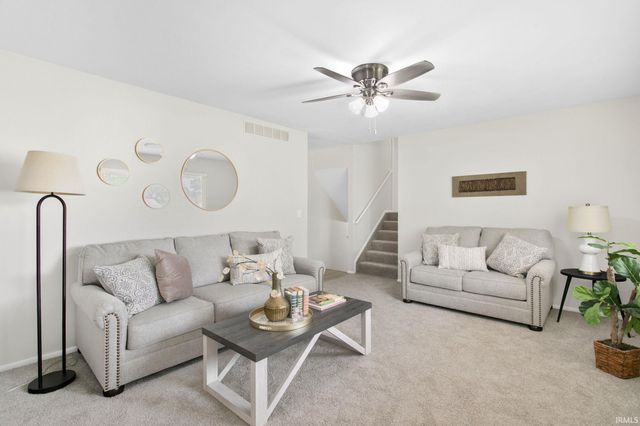 18135 Heatherfield Drive, South Bend, IN 46637