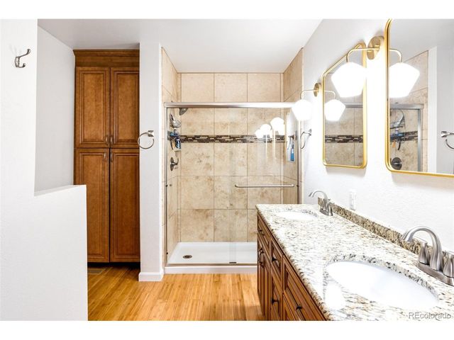 3804 S Helena Way, Aurora, CO 80013