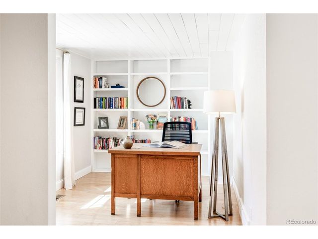 3804 S Helena Way, Aurora, CO 80013