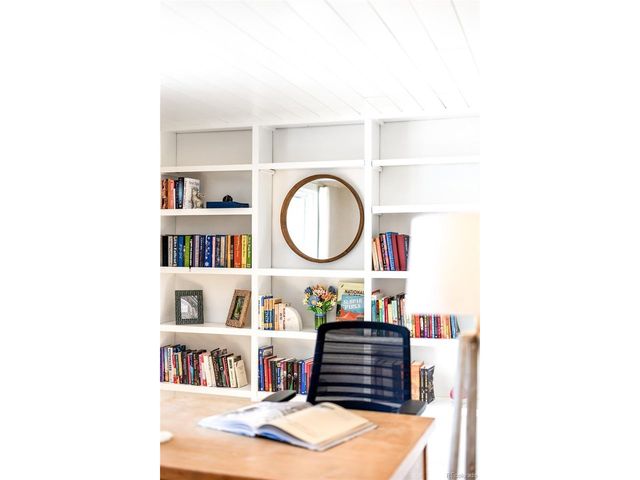 3804 S Helena Way, Aurora, CO 80013