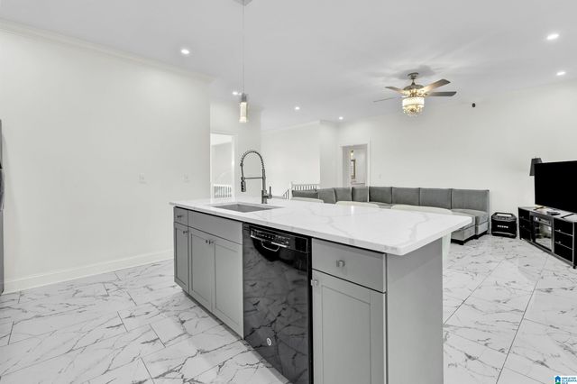 715 RIDGEFIELD WAY, Odenville, AL 35120