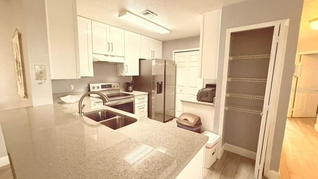 7523 SEURAT STREET 11107, Orlando, FL 32819