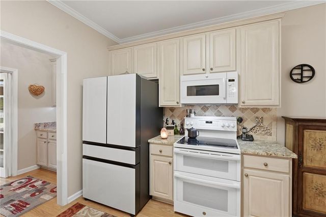 5555 Saddle Tree Court, Buford, GA 30518