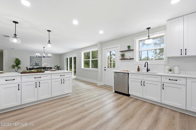 201 DOW Court, Green Cove Springs, FL 32043