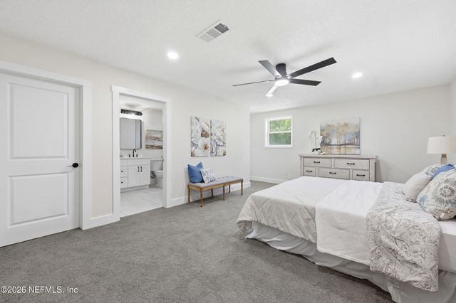201 DOW Court, Green Cove Springs, FL 32043