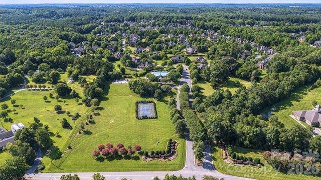 1006 Channelstone Way, Matthews, NC 28104