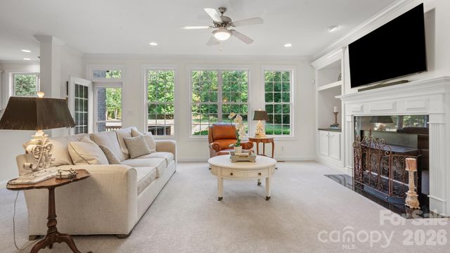 1006 Channelstone Way, Matthews, NC 28104