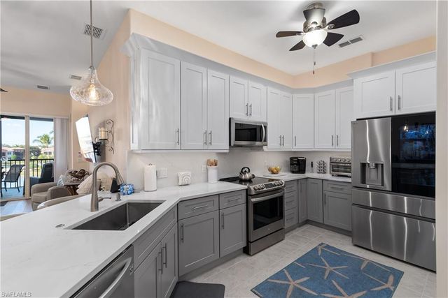 22310 Piazza Doria LN # 305, Estero, FL 33928