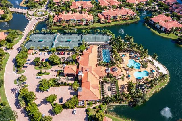 22310 Piazza Doria LN # 305, Estero, FL 33928