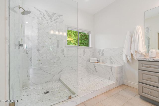 754 Bellagio Court, Oak Park, CA 91377