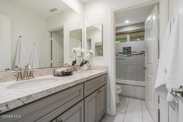 754 Bellagio Court, Oak Park, CA 91377