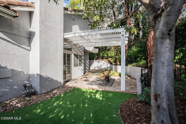 754 Bellagio Court, Oak Park, CA 91377