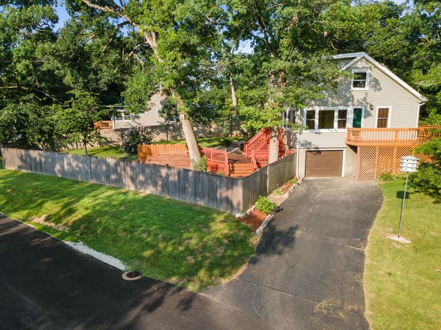 21549 W BIRCH Street, Lake Villa, IL 60046