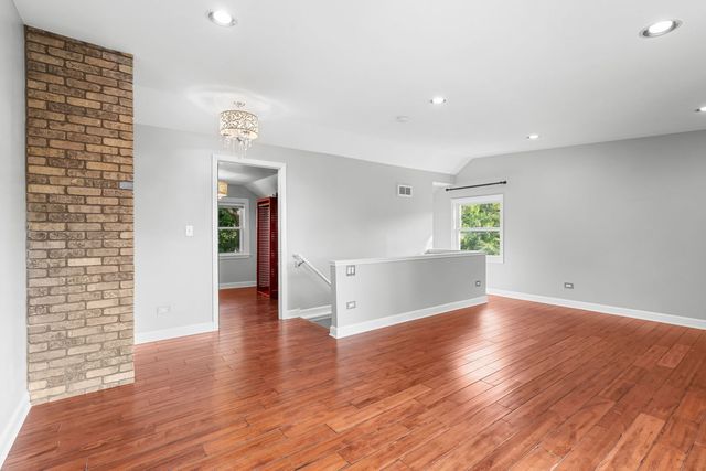 21549 W BIRCH Street, Lake Villa, IL 60046
