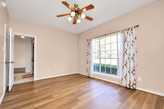 971 County Road 2005, Liberty, TX 77575