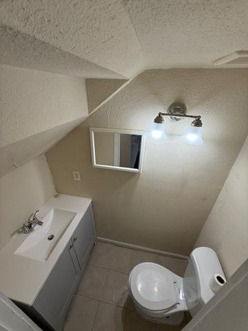 2102 Straight Creek Drive 2102, Houston, TX 77017