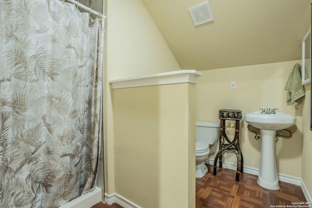 1994 Lakeview, Canyon Lake, TX 78133