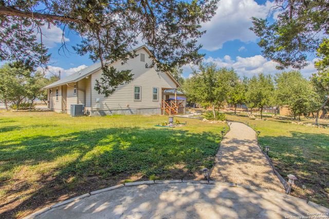 1994 Lakeview, Canyon Lake, TX 78133