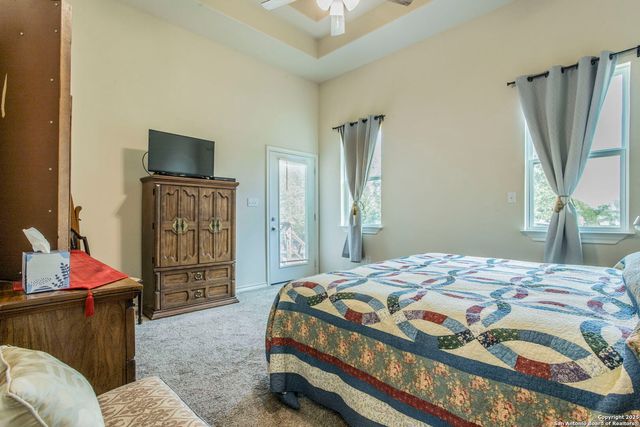 1994 Lakeview, Canyon Lake, TX 78133