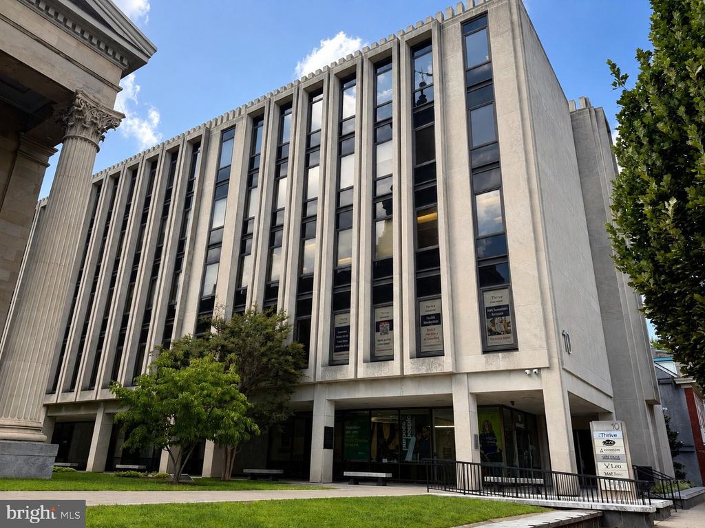10 N HIGH ST #410, WEST CHESTER, PA 19380 — exterior