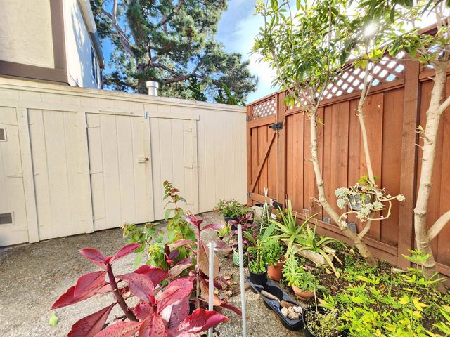 2322 Belvedere Ave, San Leandro, CA 94577