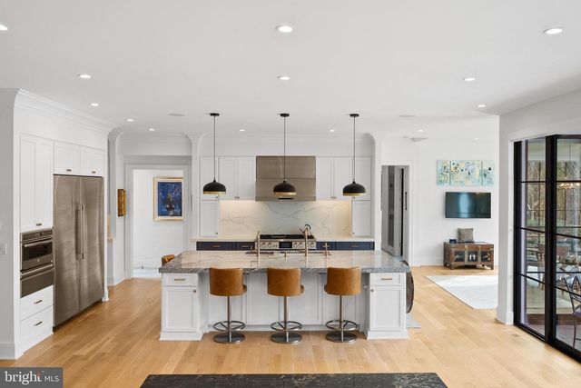 6029 ORRIS ST, Mclean, VA 22101