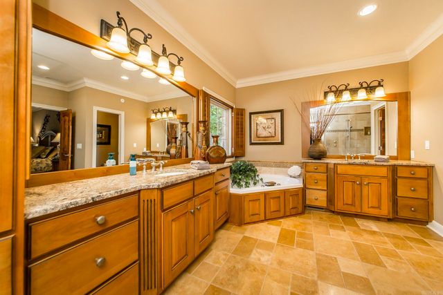 405 Grand Isle Drive, Fairfield Bay, AR 72088