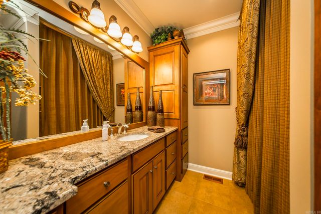 405 Grand Isle Drive, Fairfield Bay, AR 72088