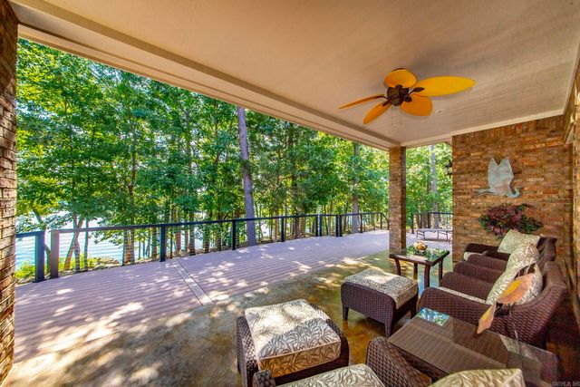 405 Grand Isle Drive, Fairfield Bay, AR 72088