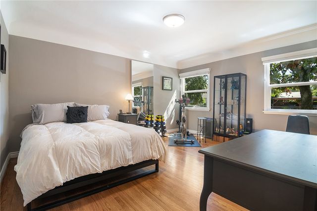 10703 Collins Street, North Hollywood, CA 91601