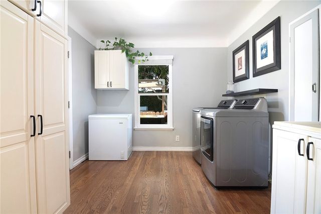 10703 Collins Street, North Hollywood, CA 91601