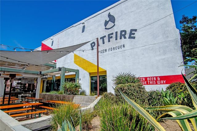 10703 Collins Street, North Hollywood, CA 91601