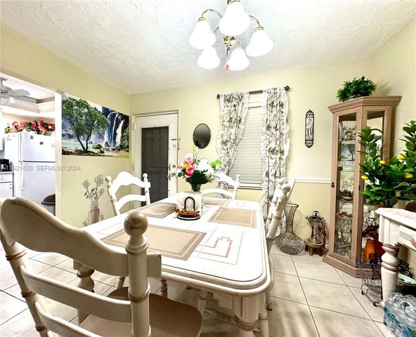 2831 Somerset Drive 206, Lauderdale Lakes, FL 33311
