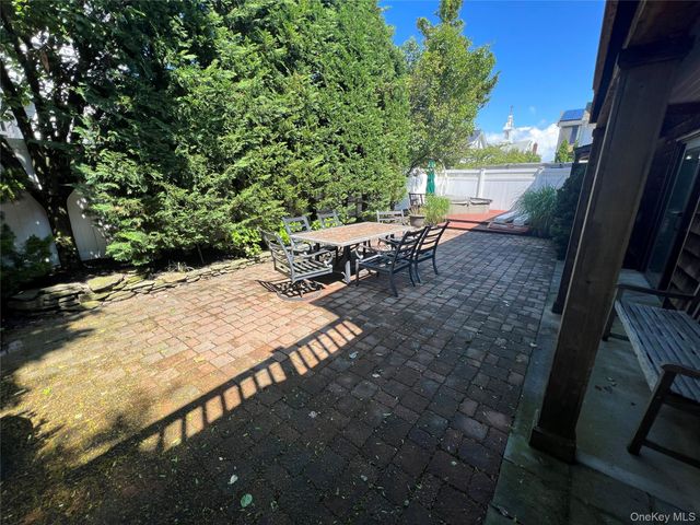 71 Garden City Avenue, Point Lookout, NY 11569